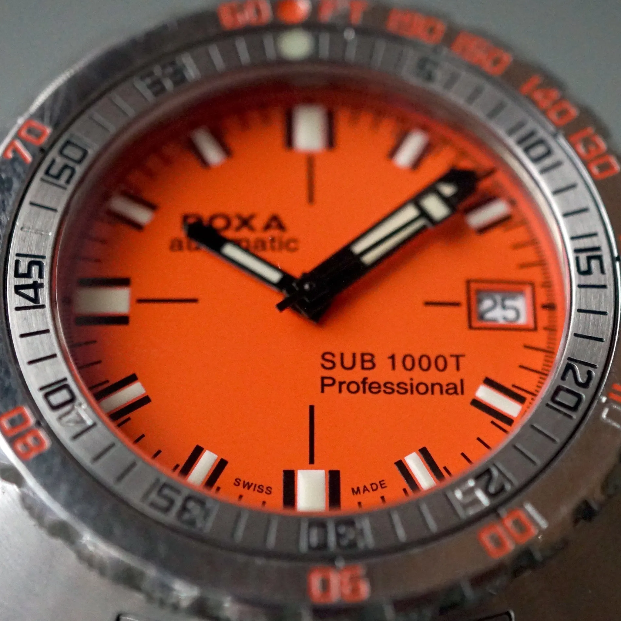 2010 DOXA SUB 1000T PROFESSIONAL RE-EDITION ORANGE DIVER WATCH