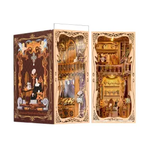 Gorgeous Wardrobe of Duchess: Vintage Diorama Wooden LED DIY Book Nook