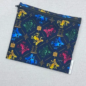 HP House Crests on Black Reusable Sandwich Bag