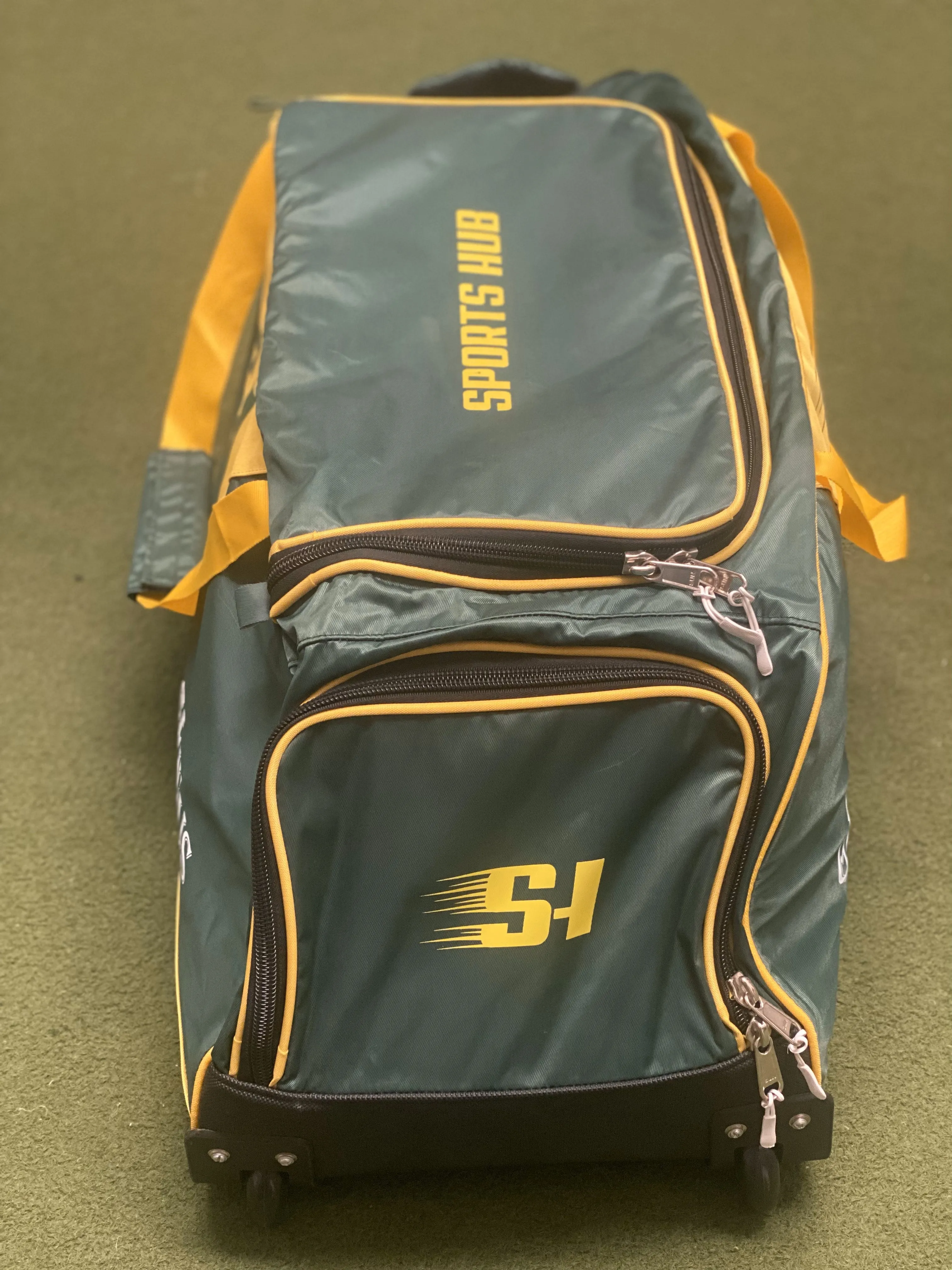 SPORTS HUB GENIUS KIT BAG WHEELIE