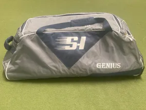 SPORTS HUB GENIUS KIT BAG WHEELIE