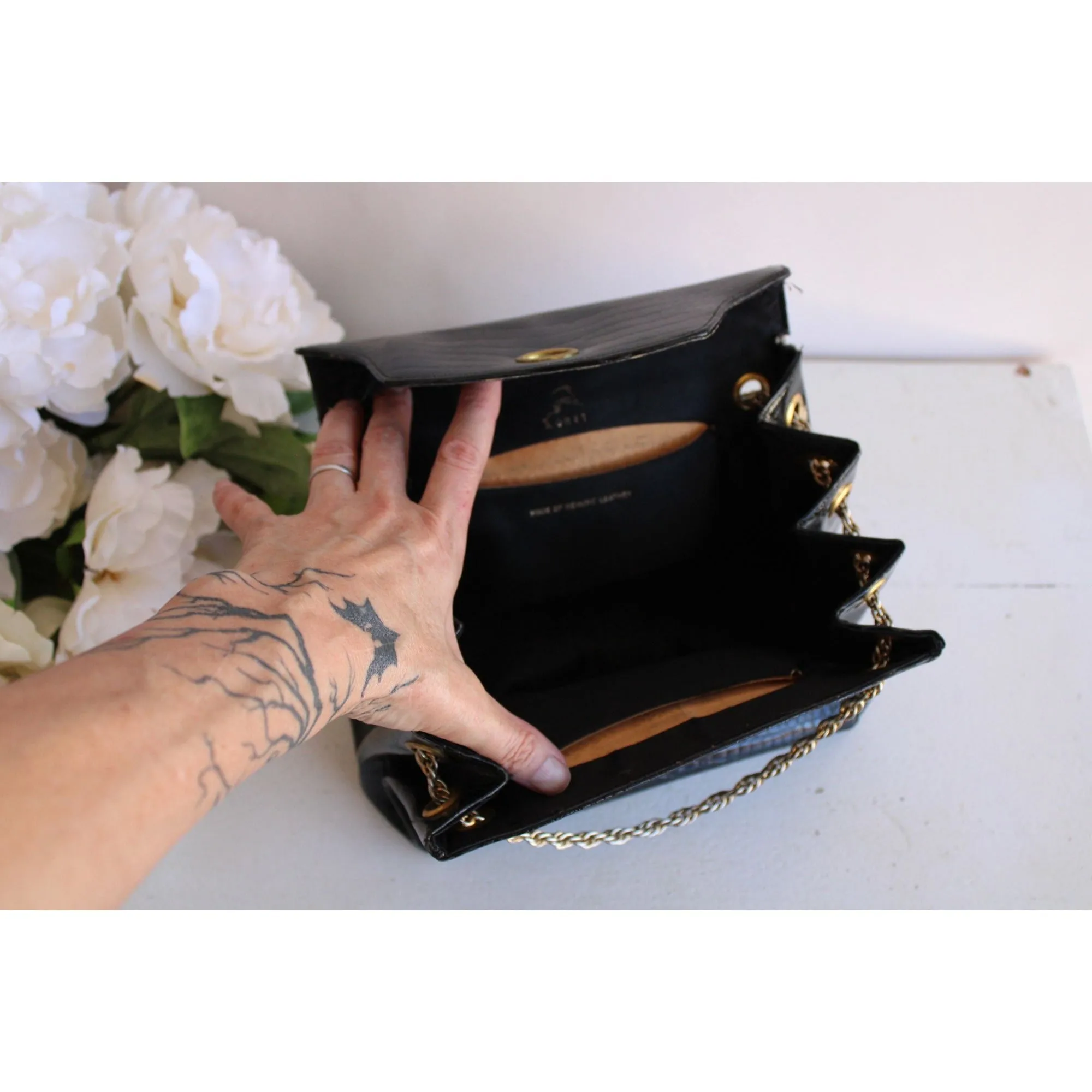 Vintage 1960s Koret Stamped Black Patent Leather Handbag